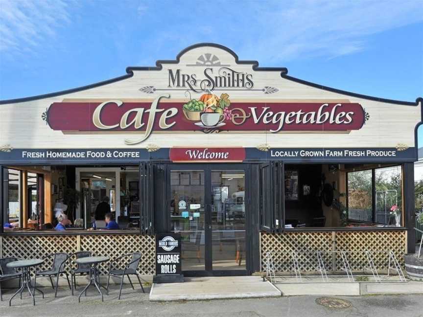 Mrs Smiths Cafe & Vegetables, Riwaka, New Zealand