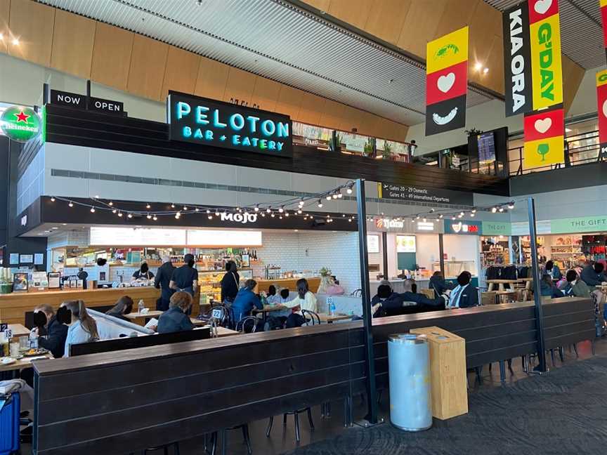 Peloton Bar & Eatery, Rongotai, New Zealand