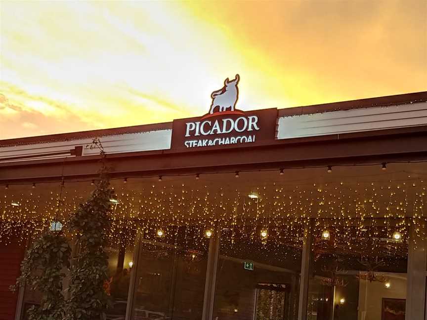 Picador Steak & Charcoal, Stanmore Bay, New Zealand