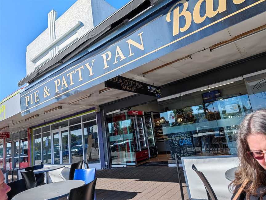 Pie and Patty Pan Bakery, Marewa, New Zealand