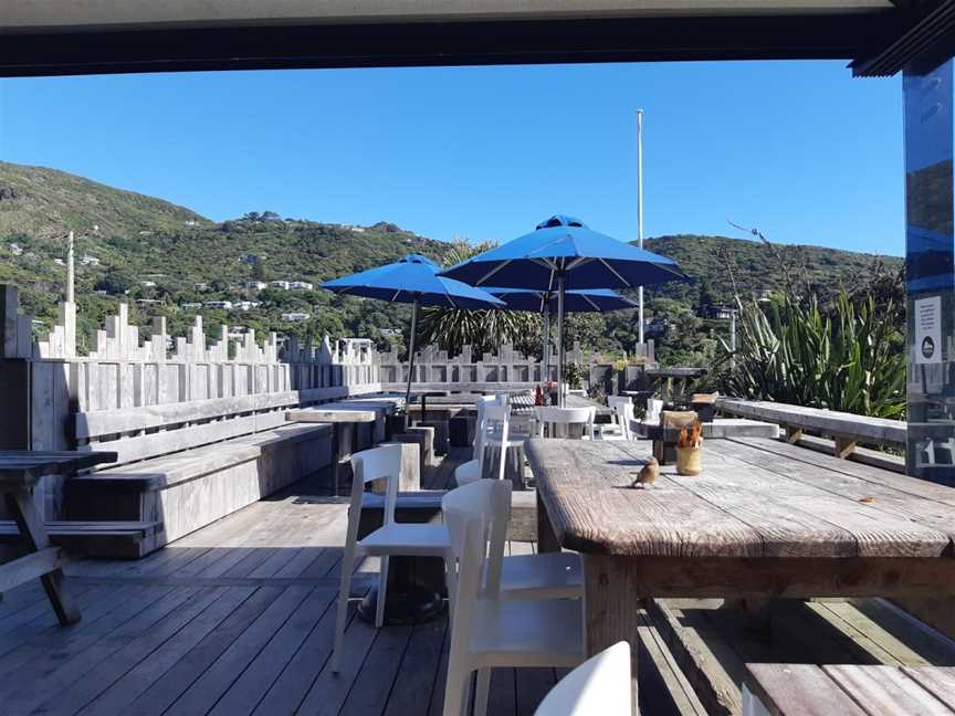 Piha Cafe, Piha, New Zealand