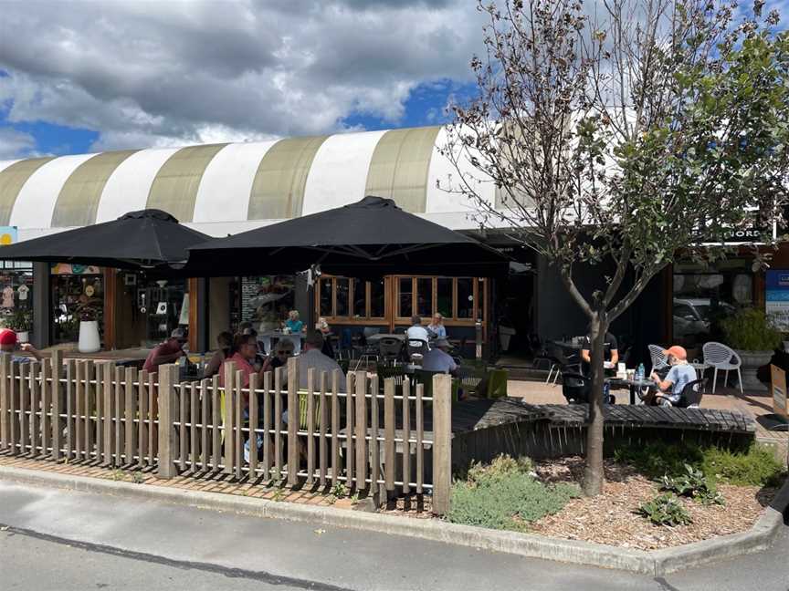 Replete Cafe & Store, Taupo, New Zealand