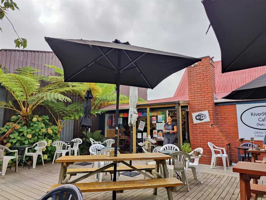 RiverStone Cafe, Otaki, New Zealand