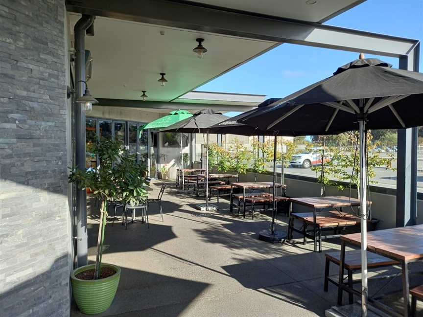 Silver Dollar Bar & Restaurant, Rolleston, New Zealand