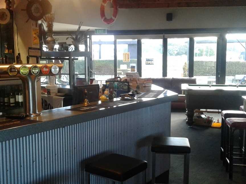 Swell cafe and bar, Mapua, New Zealand