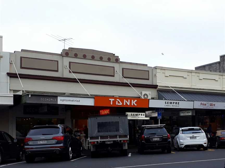 TANK Three Lamps - Smoothies, Raw Juices, Salads & Wraps, Ponsonby, New Zealand