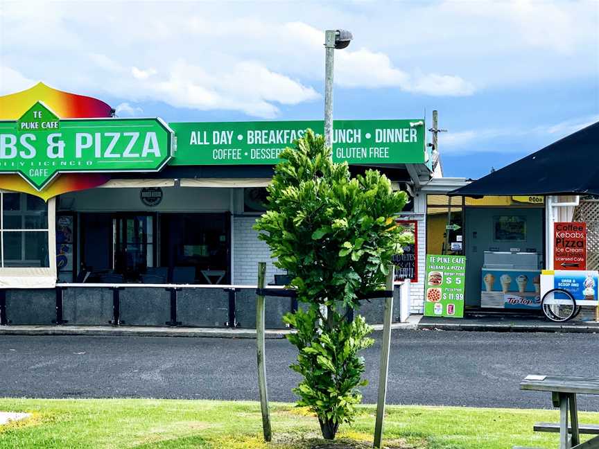 TE PUKE CAFE kebabs & pizza, Te Puke, New Zealand