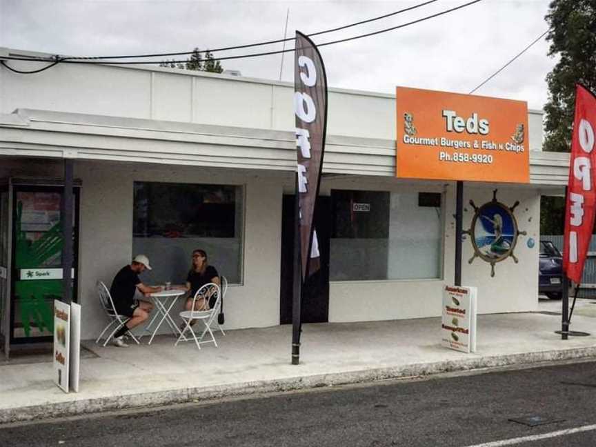 Ted's Gourmet Burgers and Fish & Chips, Waipukurau, New Zealand
