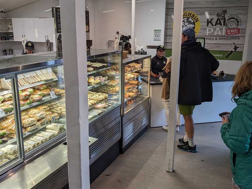 The Doughbin Bakery, Wanaka, New Zealand