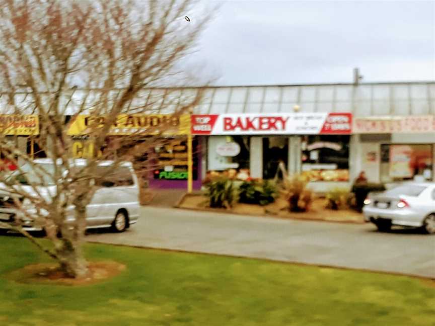The Top Well Bakery, Henderson, New Zealand