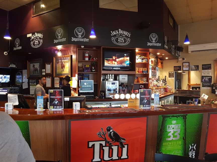 Thoroughbred Sports Bar, Takanini, New Zealand