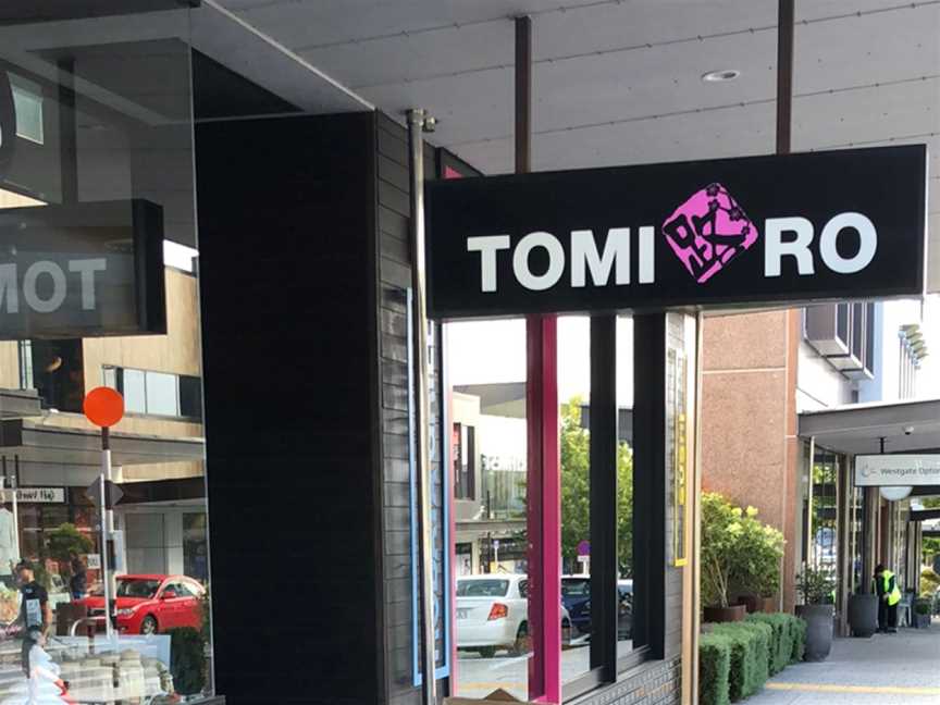 Tomi Ro, Massey, New Zealand