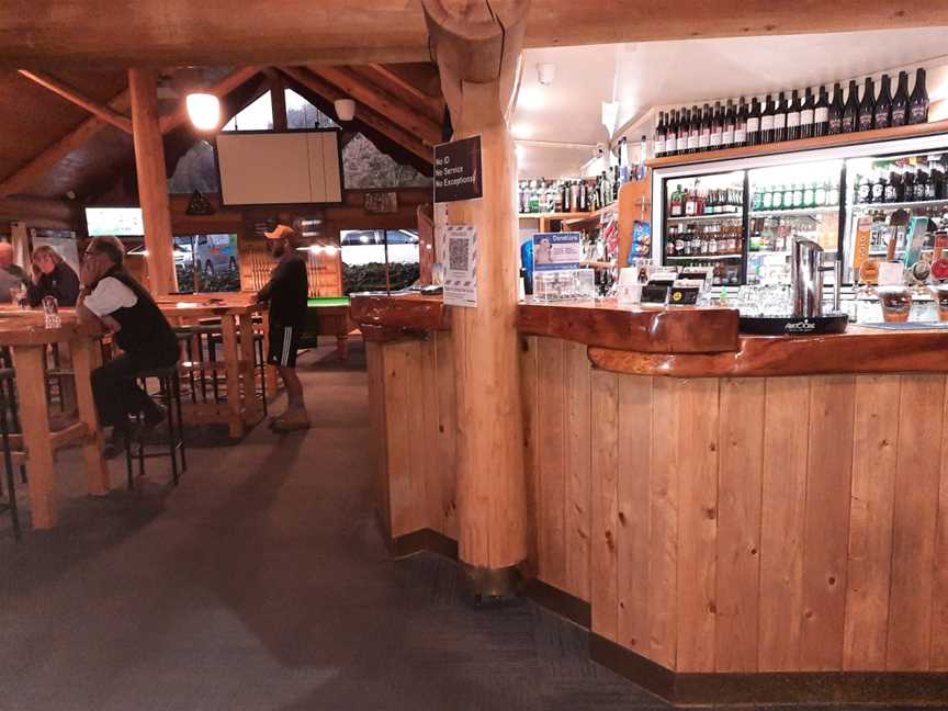Treehouse Bar & Bistro, Lynmouth, New Zealand