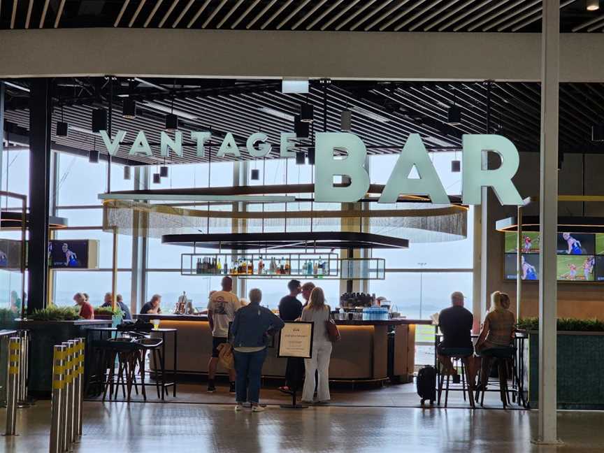 Vantage Bar, Auckland Airport, New Zealand