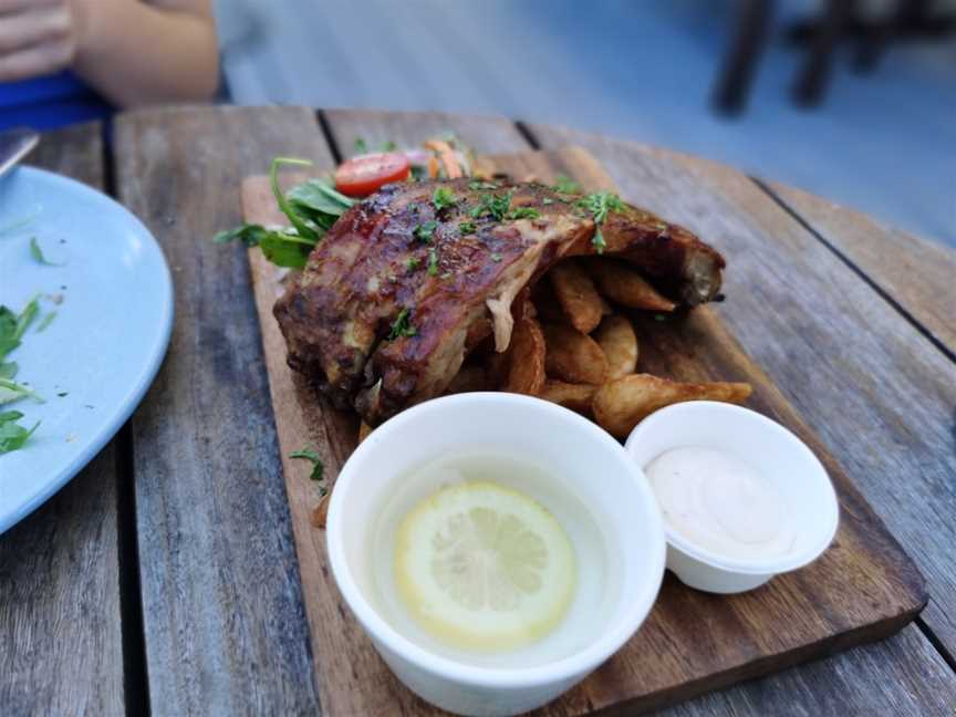 Waihi Beach Hotel, Waihi Beach, New Zealand