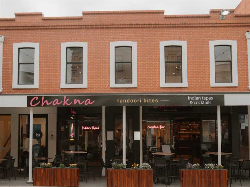 Chakna Tandoori Bites has arrived on Adelaide's iconic Rundle Street. We brings for you the best indian restaurant in adelaide with cocktail bar.