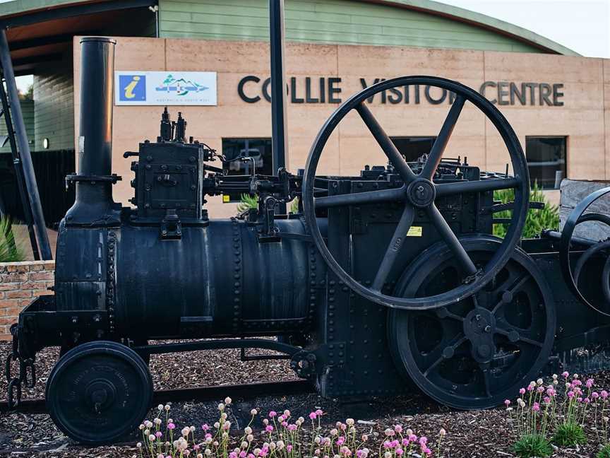 Collie Visitor Centre, Local Facilities in Collie