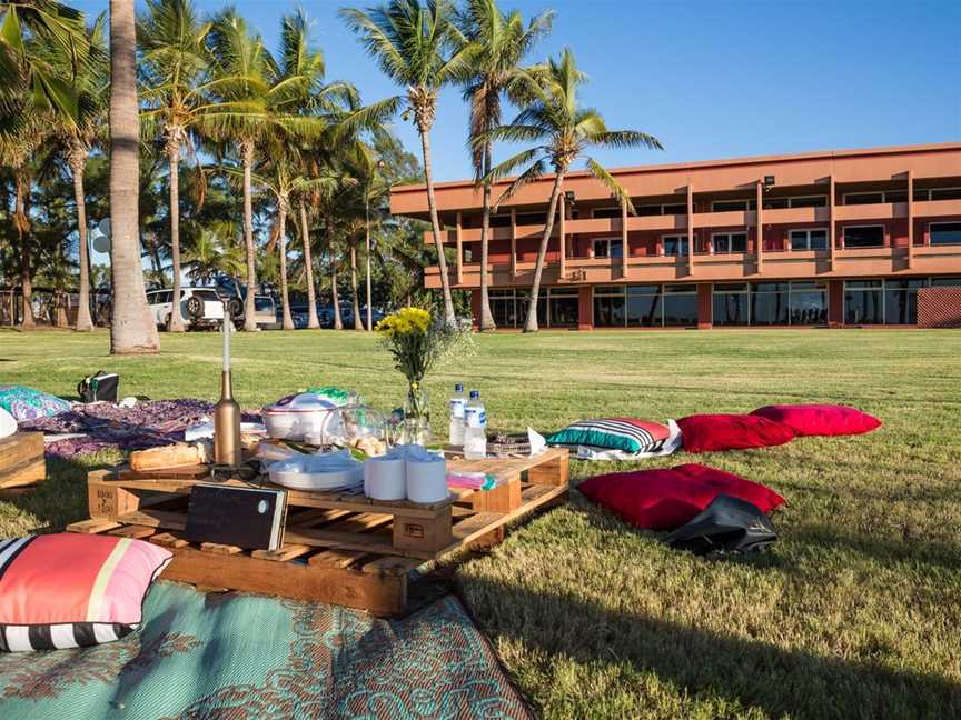 Civic Centre Gardens, Local Facilities in Port Hedland