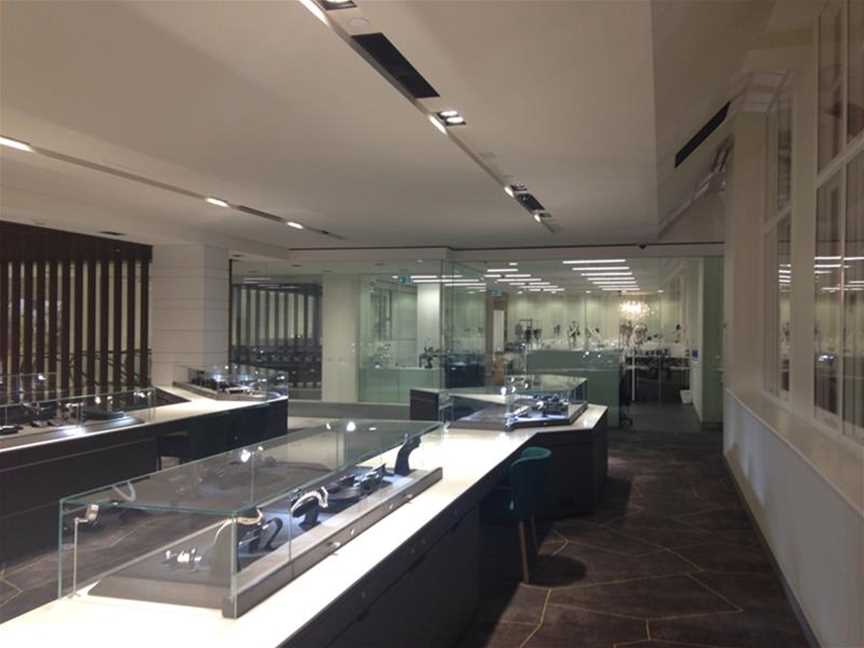 Solid Gold Diamonds Showroom, Shopping & Wellbeing in Perth