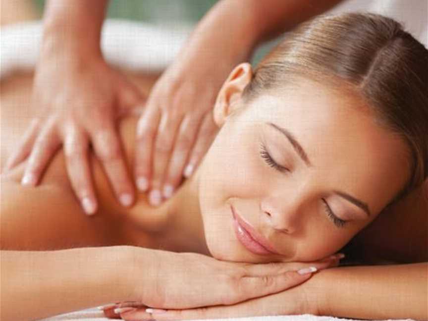 Massage Club, Shopping & Wellbeing in Booragoon