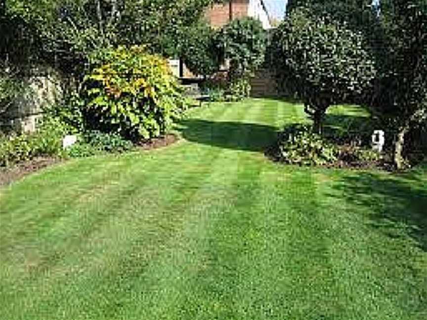 Greenacres Turf Group for roll on lawn Perth