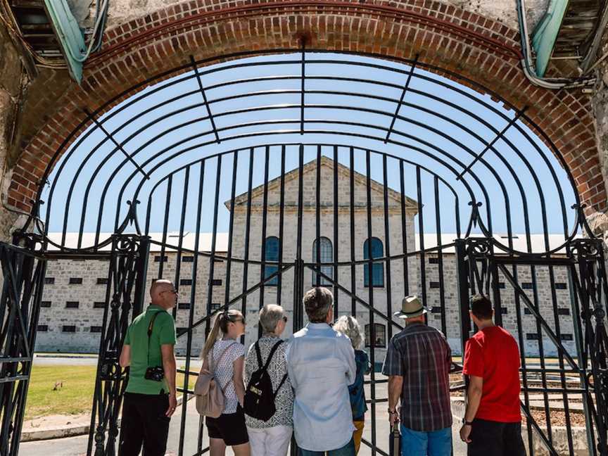 Convicts, Culture and Street Art, Tours in Fremantle