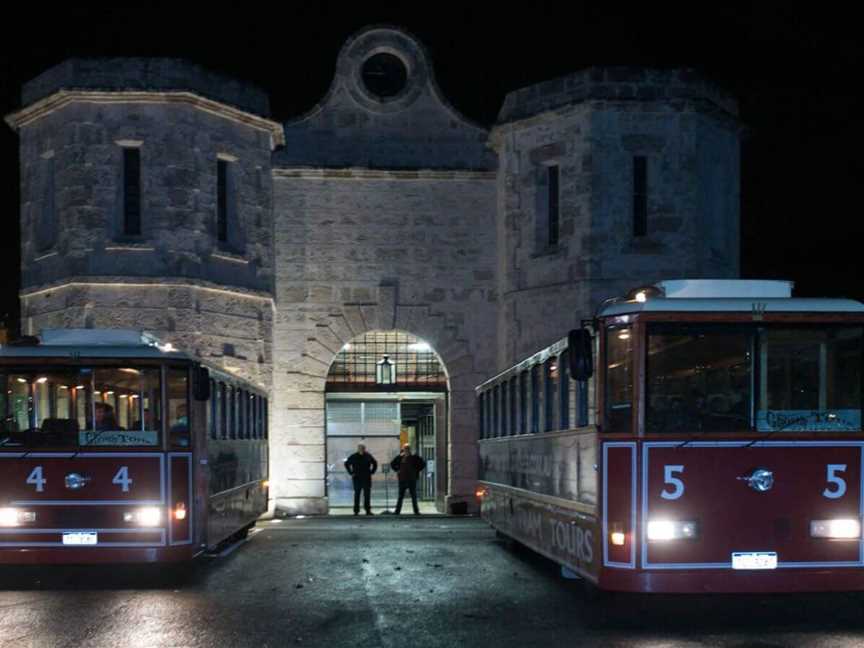 The Ghostly Tour with Dinner, Tours in Fremantle