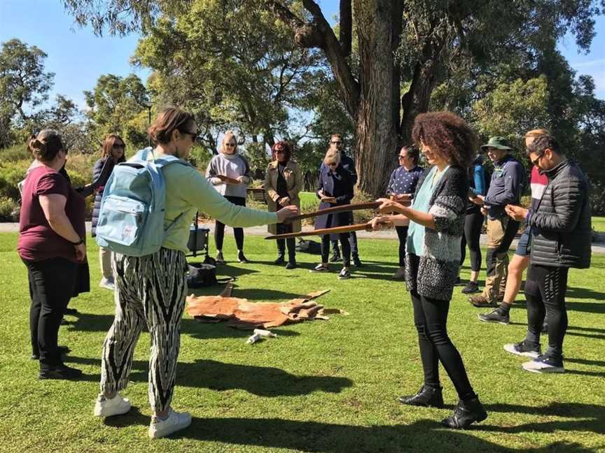 Karrgatup (Kings Park) Aboriginal Tour, Tours in Perth