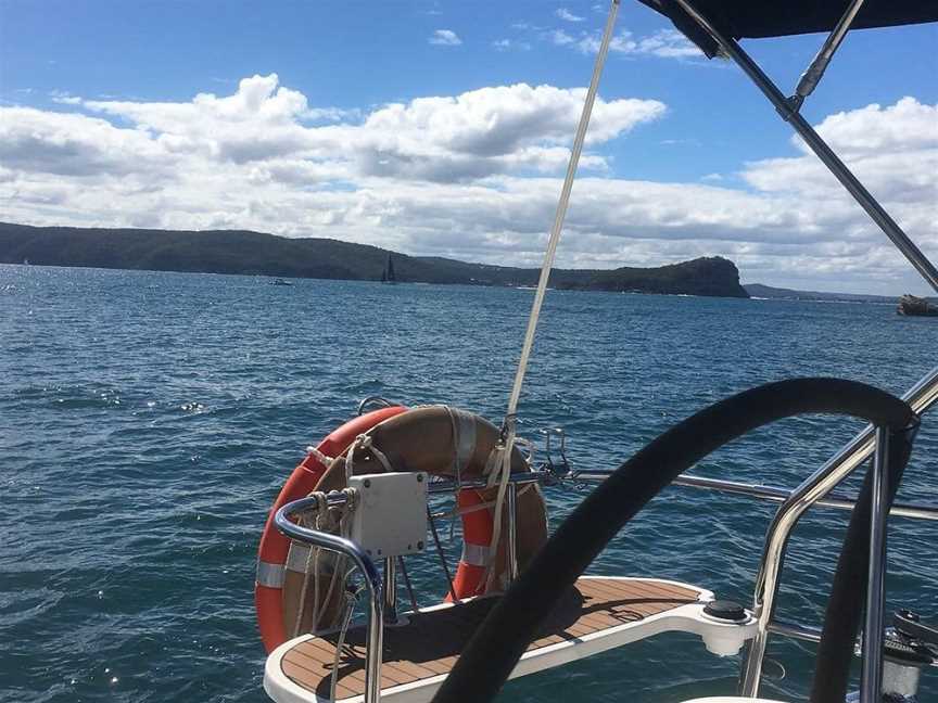 Sailing Pittwater, Newport, NSW