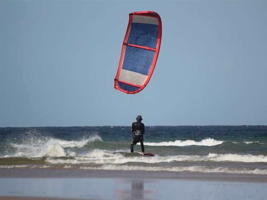 Kitesurfing, Wakeboarding, Hydrofoiling - Port Stephens & Newcastle, Port Stephens, NSW