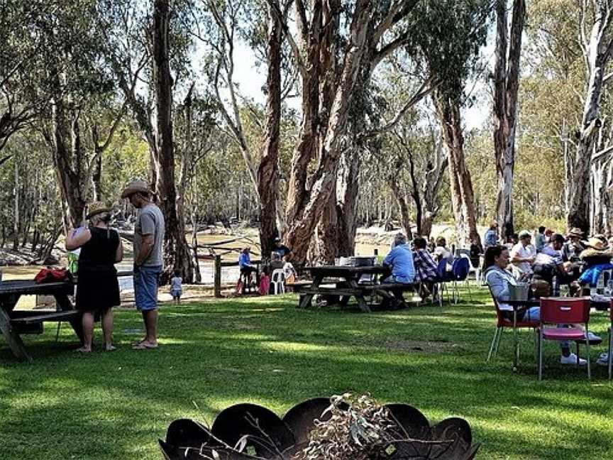 Echuca Moama Bus Tours, Echuca, VIC