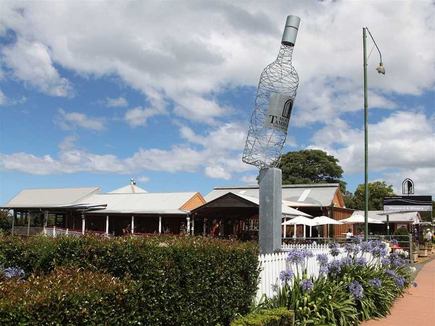 Mt Tamborine Limo Wine Tours, Tamborine, QLD