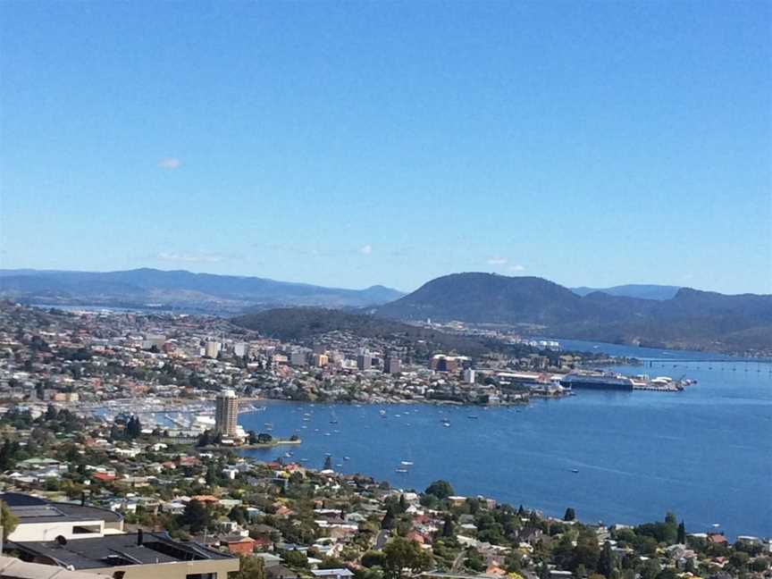 Love Tasmania Tours - Day Tours, Richmond, TAS