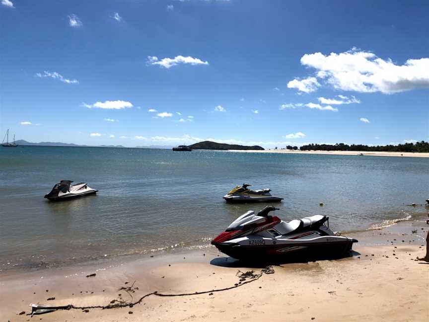 Keppel Water Sports, The Keppels, QLD