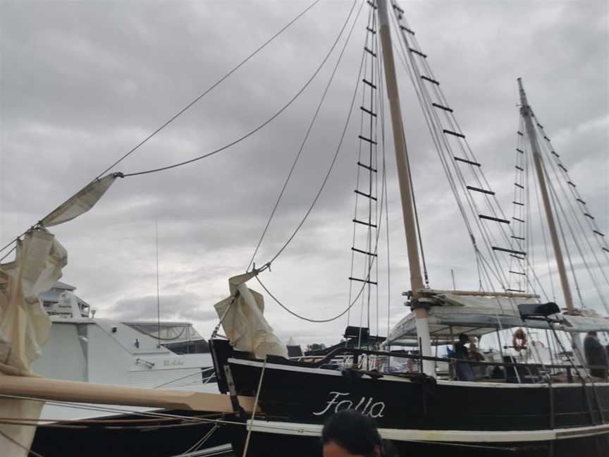 Falla Reef Trips, Cairns City, QLD