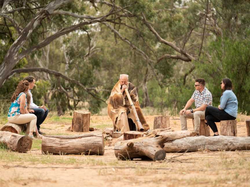 Sandhills Artefacts Cultural Tours, Narrandera, NSW