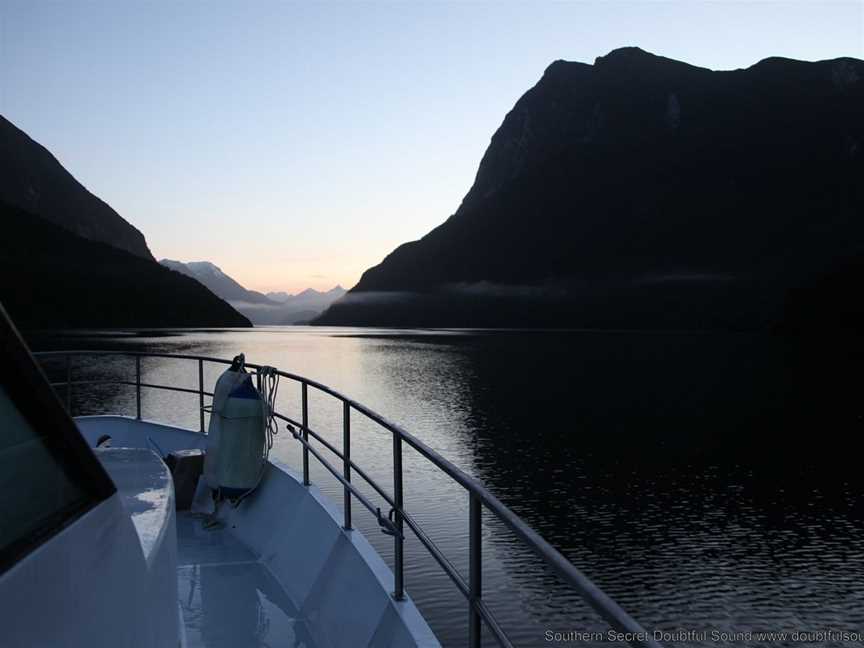 Fiordland Cruises, Southern Secret, Te Anau, New Zealand