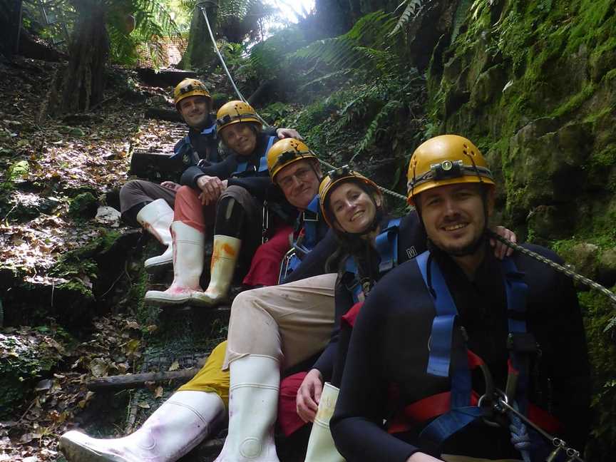 Kiwi Cave Rafting, Hangatiki, New Zealand