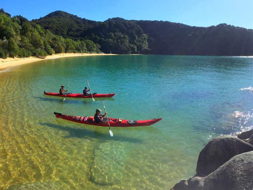 R&R Kayaks Abel Tasman, Elaine Bay, New Zealand