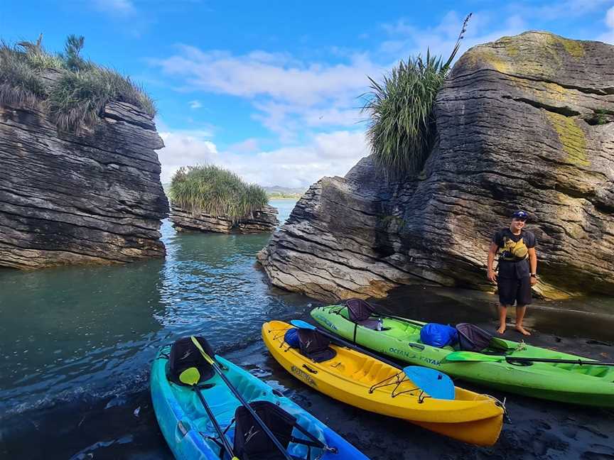 Raglan Kayak & Paddleboard, Raglan, New Zealand