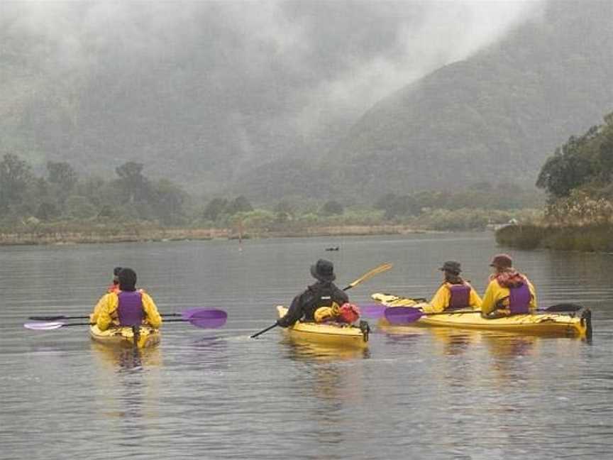 Roscos Milford Sound Kayaks, The Key, New Zealand