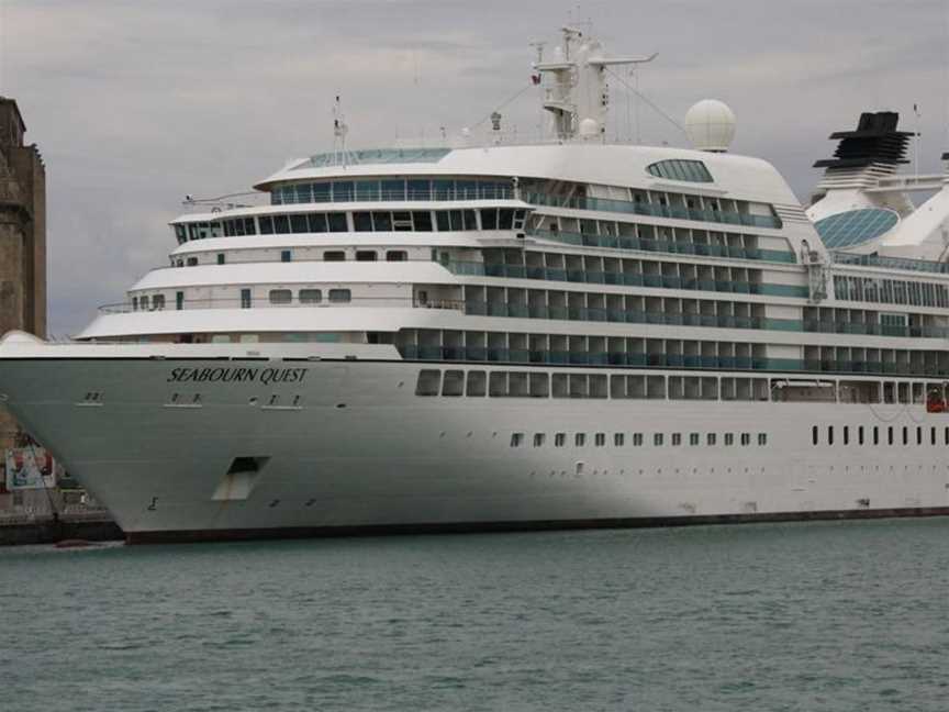 Seabourn Cruises | California to Auckland, Tours in Auckland CBD