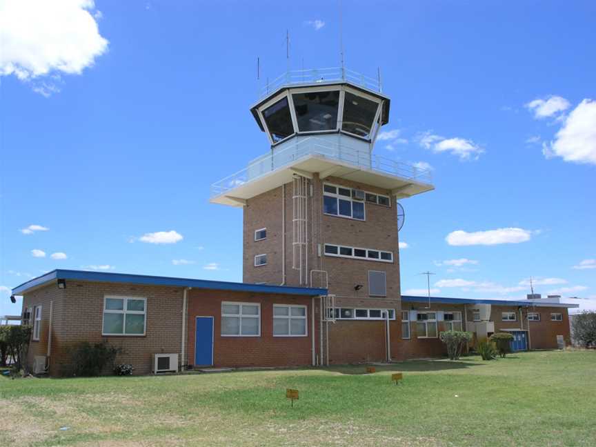 Jandokot Air Traffic Control Back 2006 SMC.jpg