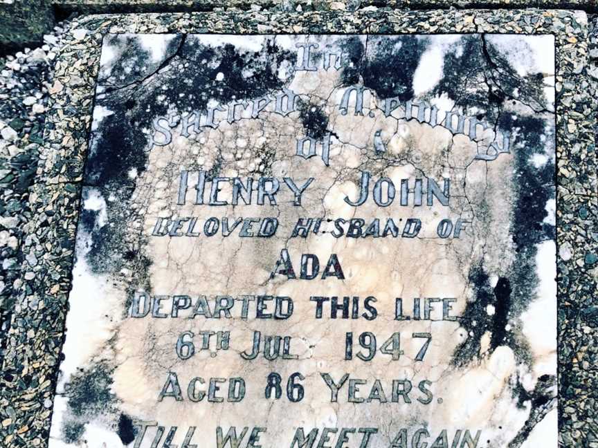 Harryand Adas Grave