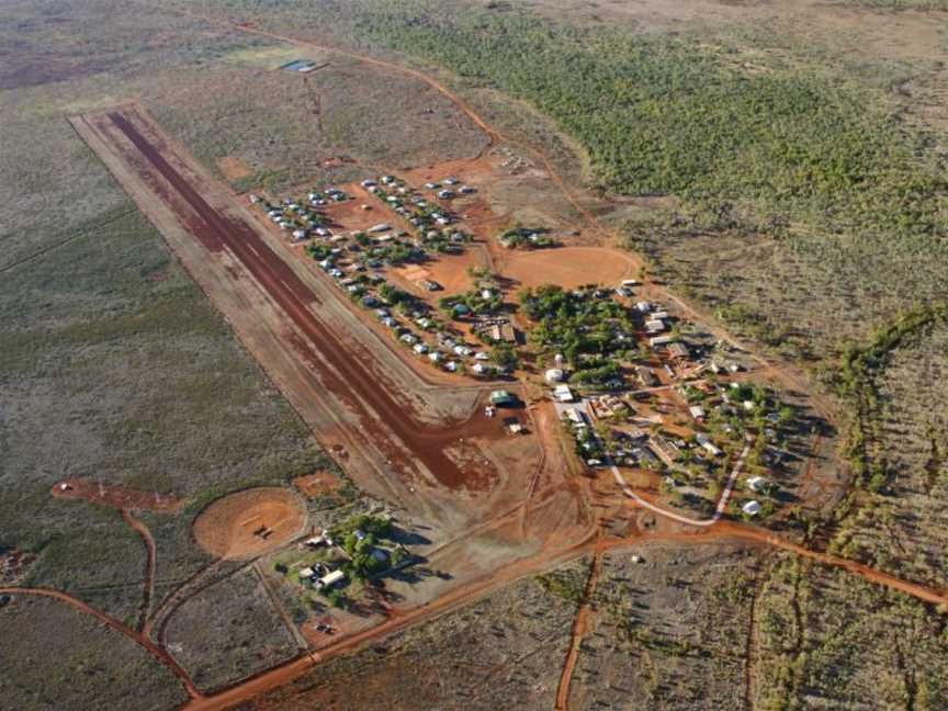 Lajamanu aerial.jpg