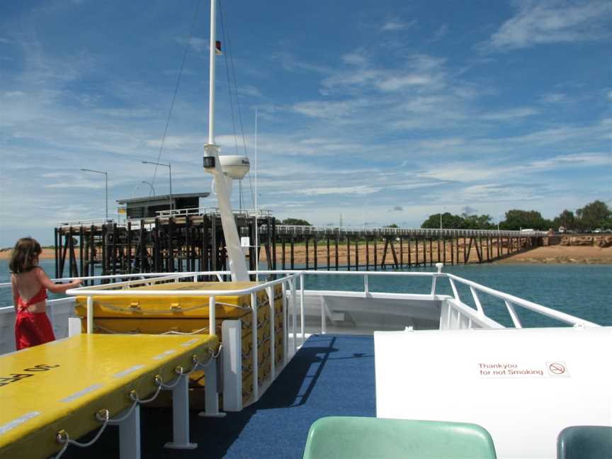 Sea Cat Ferry approaching Mandorah Wharf.jpg