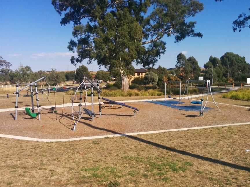 Hillsview Recreation Reserve Playground - panoramio.jpg