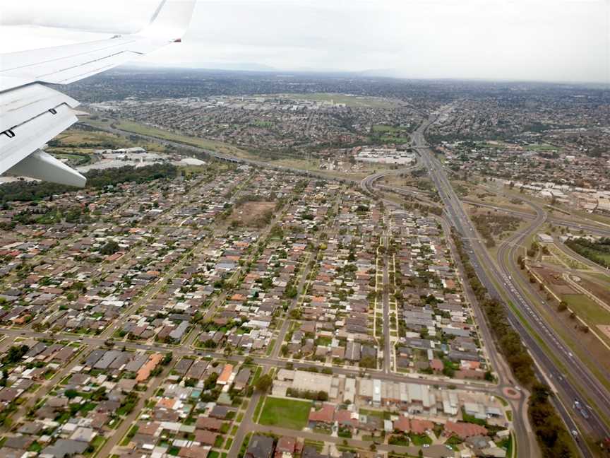 Melb aerial 2020 - Keilor Park looking E.jpg