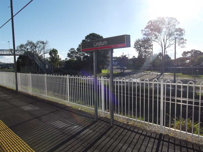 Lindum Railway Station CQueensland CJuly2012