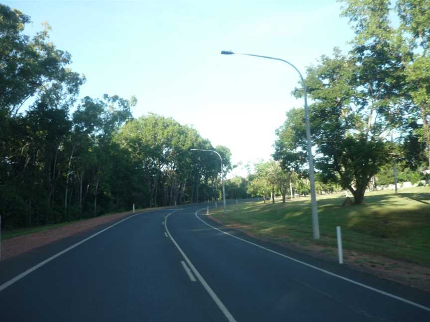 A UQld Weipa Central Avenueroad